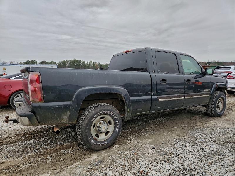 Photo 3 from auction – 2003 CHEVROLET SILVERADO with VIN 1GCGC13U13F163610