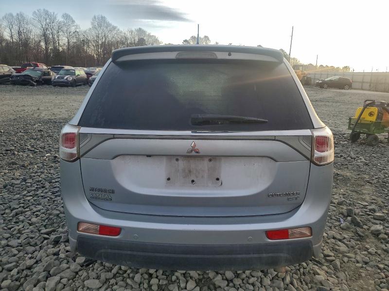 Photo 6 from auction – 2014 MITSUBISHI OUTLANDER with VIN JA4JZ4AX5EZ004913