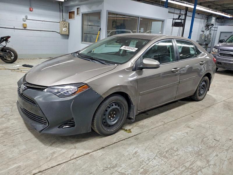 TOYOTA COROLLA L 2019 with VIN 2T1BURHE2KC165980 - Photo from auction