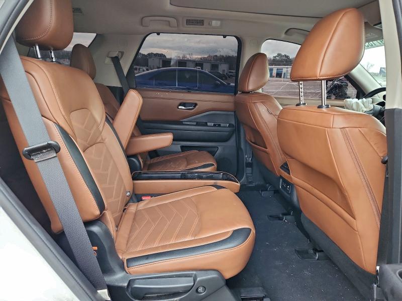 Photo 10 from auction – 2023 NISSAN PATHFINDER with VIN 5N1DR3DH8PC271563