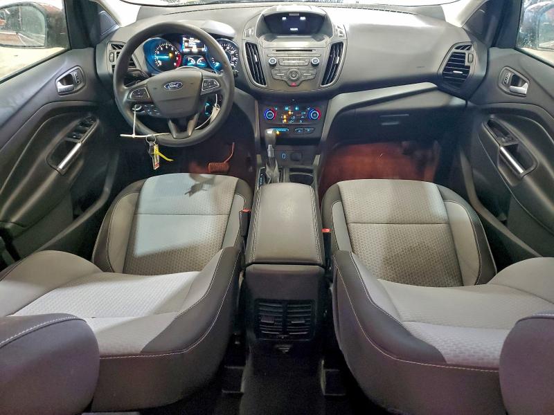 Photo 8 from auction – 2017 FORD ESCAPE SE with VIN 1FMCU9GD4HUC08364