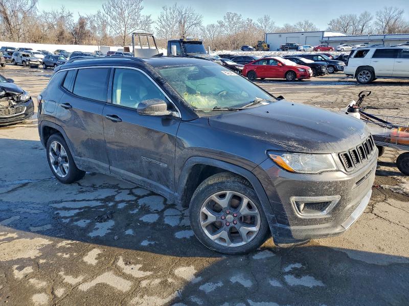 Photo 4 from auction – 2018 JEEP COMPASS LI with VIN 3C4NJCCB8JT351275