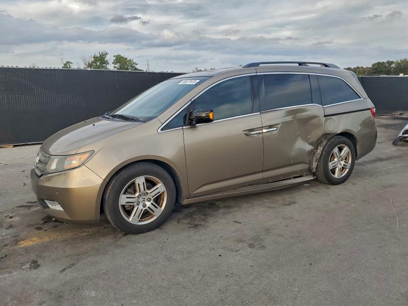 HONDA ODYSSEY TO 2011 with VIN 5FNRL5H96BB077409 - Photo from auction