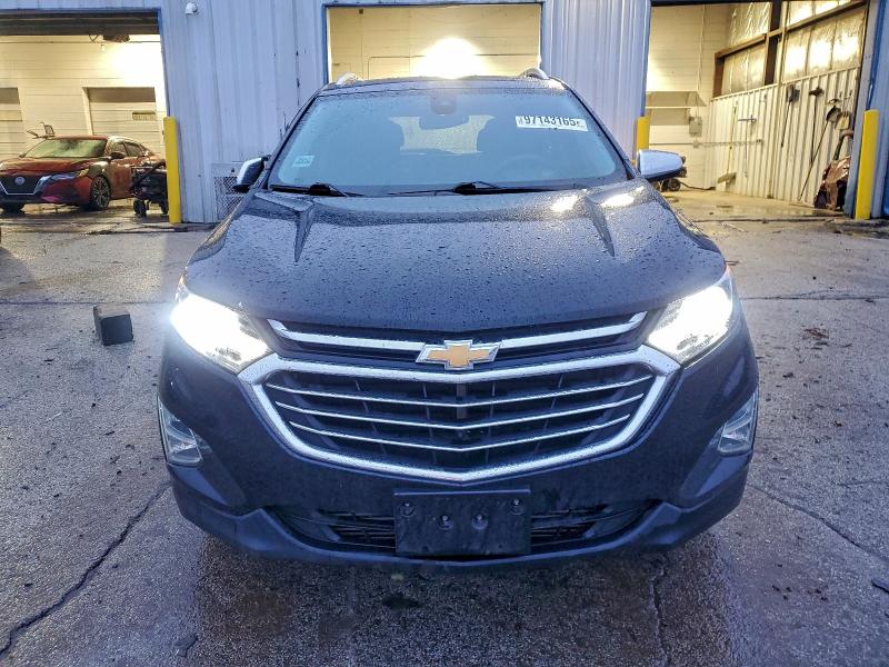 Photo 5 from auction – 2018 CHEVROLET EQUINOX with VIN 2GNAXMEV3J6105448