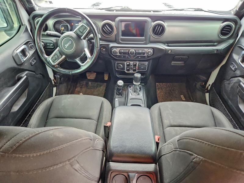 Photo 8 from auction – 2020 JEEP GLADIATOR with VIN 1C6HJTAG7LL133295