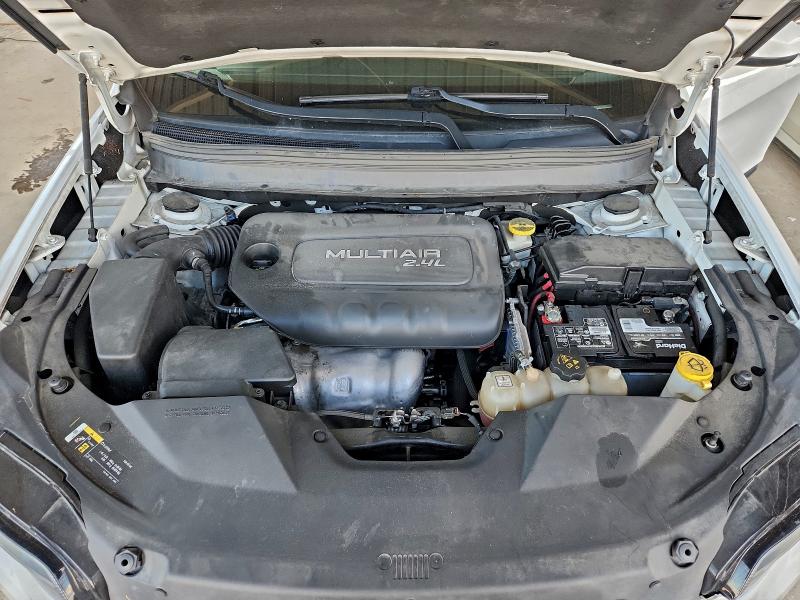 Photo 11 from auction – 2019 JEEP CHEROKEE L with VIN 1C4PJLCB3KD222991