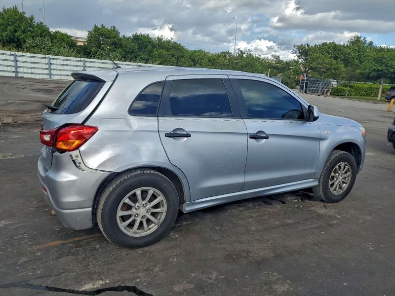 Photo 3 from auction – 2011 MITSUBISHI OUTLANDER with VIN JA4AP3AU7BZ001996