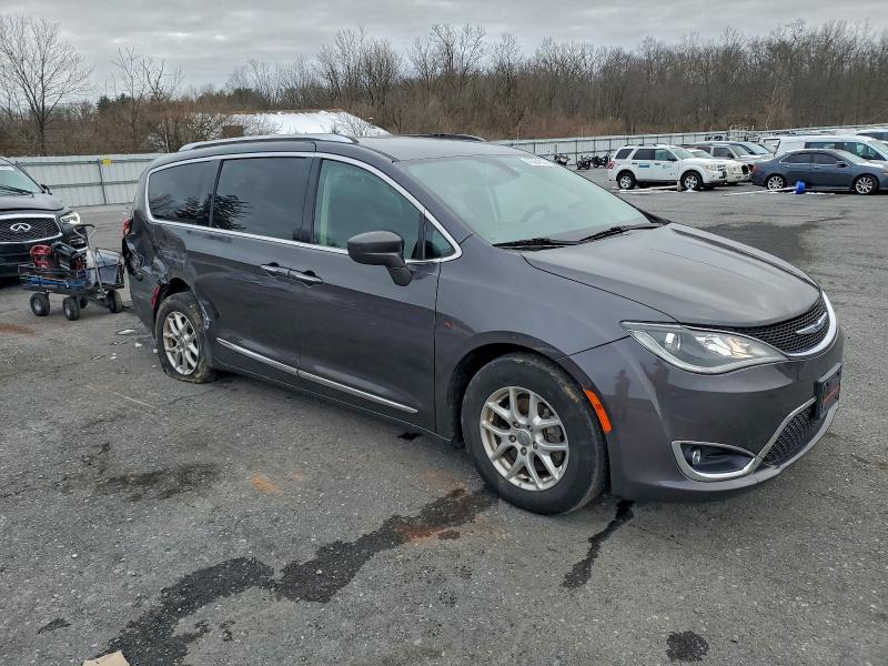 Photo 4 from auction – 2020 CHRYSLER PACIFICA T with VIN 2C4RC1BG6LR109488
