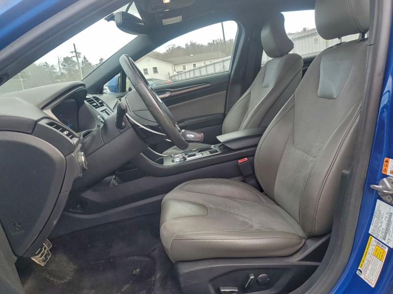 Photo 7 from auction – 2017 FORD FUSION SPO with VIN 3FA6P0VP4HR289221