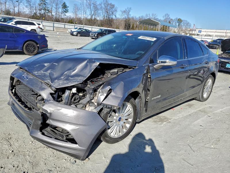FORD FUSION SE 2014 with VIN 3FA6P0LU4ER271614 - Photo from auction