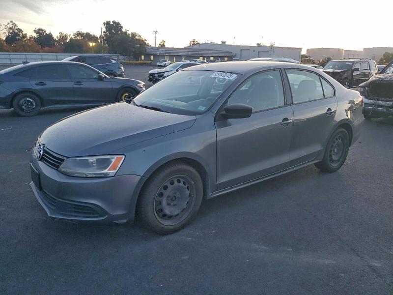 VOLKSWAGEN JETTA BASE 2011 with VIN 3VW2K7AJ0BM104987 - Photo from auction