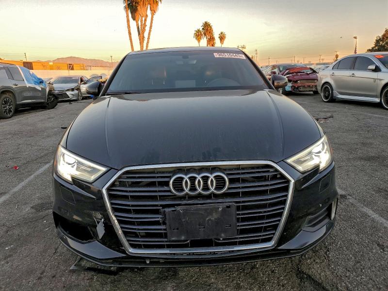 Photo 5 from auction – 2018 AUDI A3 PREMIUM with VIN WAUAUGFF3J1010429