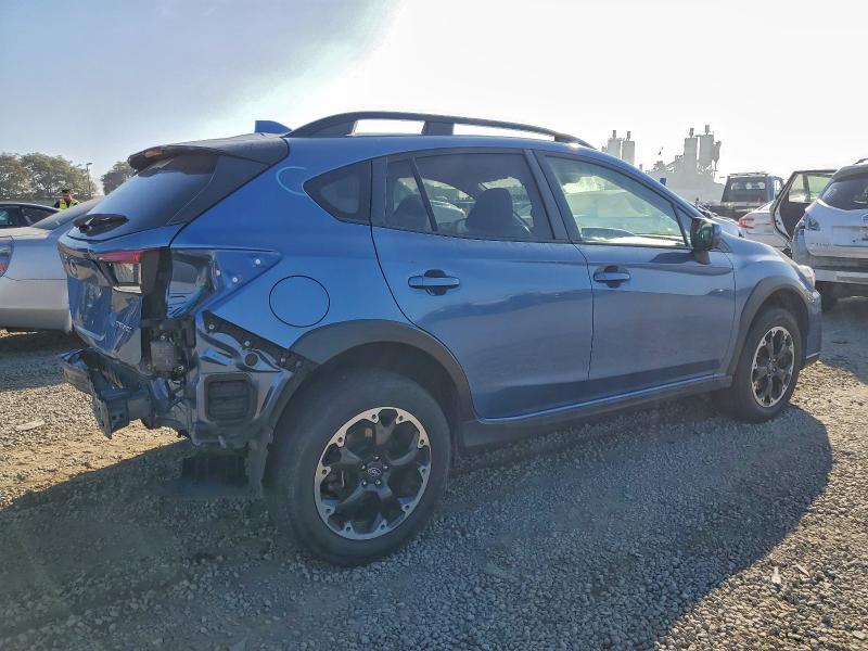 Photo 3 from auction – 2022 SUBARU CROSSTREK with VIN JF2GTAECXNH260950