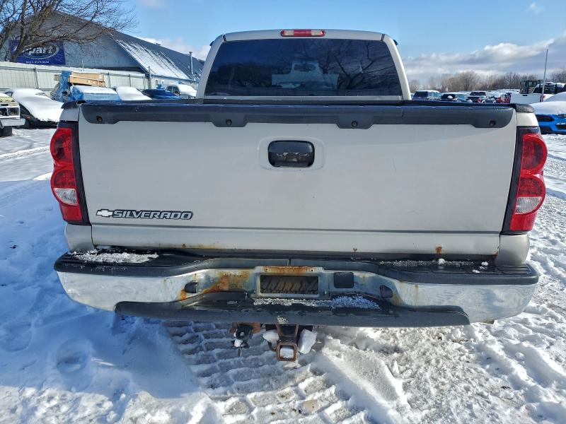 Photo 6 from auction – 2006 CHEVROLET SILVERADO with VIN 2GCEK19B961343106