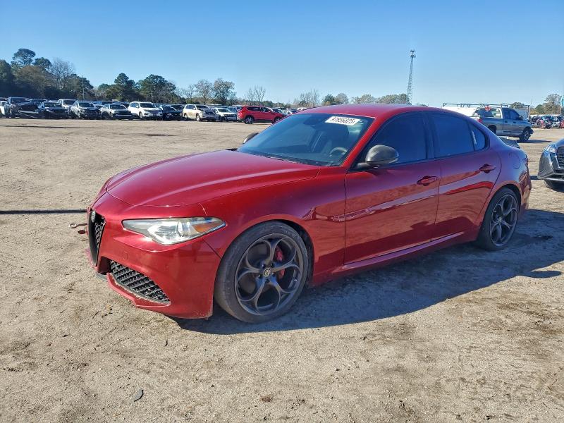ALFA ROMEO GIULIA TI 2017 with VIN ZARFAECN4H7556588 - Photo from auction