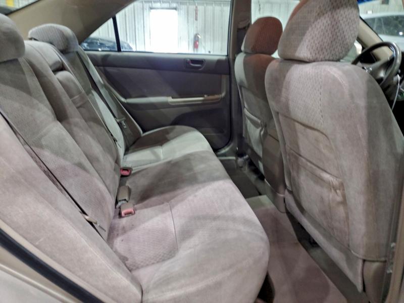 Photo 10 from auction – 2004 TOYOTA CAMRY LE with VIN 4T1BE32K64U834455