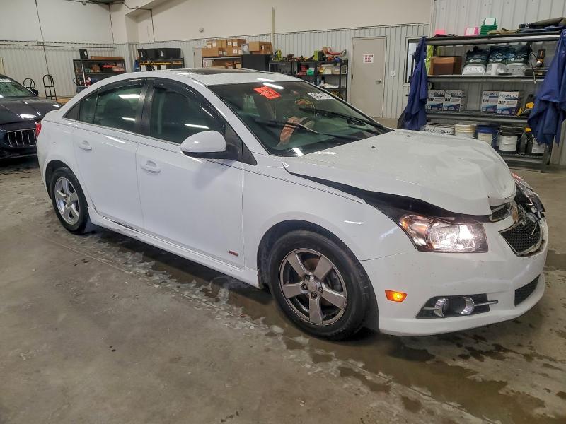 Photo 4 from auction – 2014 CHEVROLET CRUZE LT with VIN 1G1PC5SB2E7451052