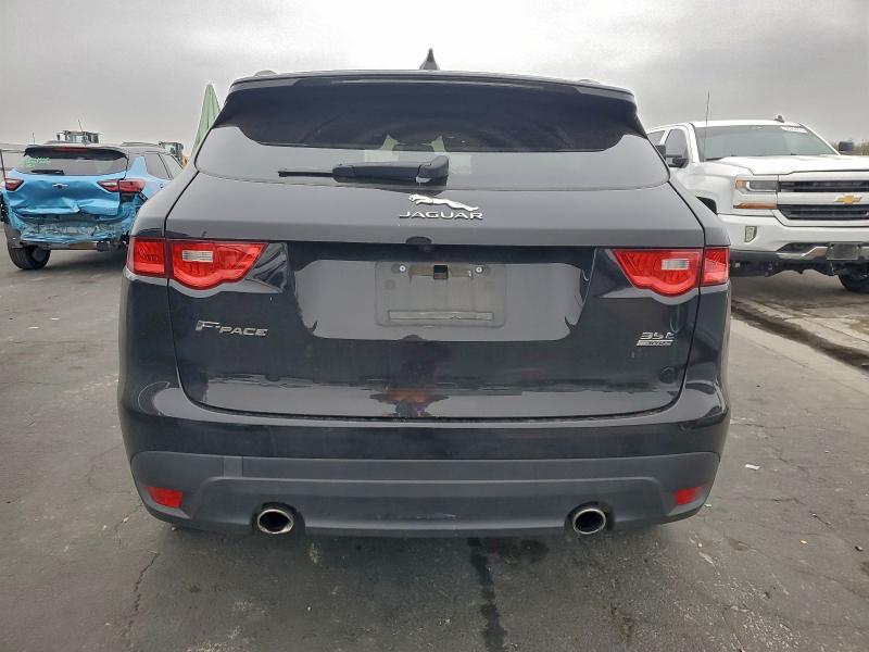 Photo 6 from auction – 2017 JAGUAR F-PACE PRE with VIN SADCJ2BVXHA099760