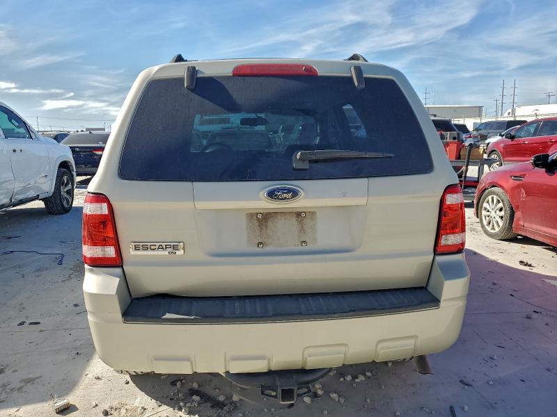 Photo 6 from auction – 2009 FORD ESCAPE XLT with VIN 1FMCU03GX9KC03680