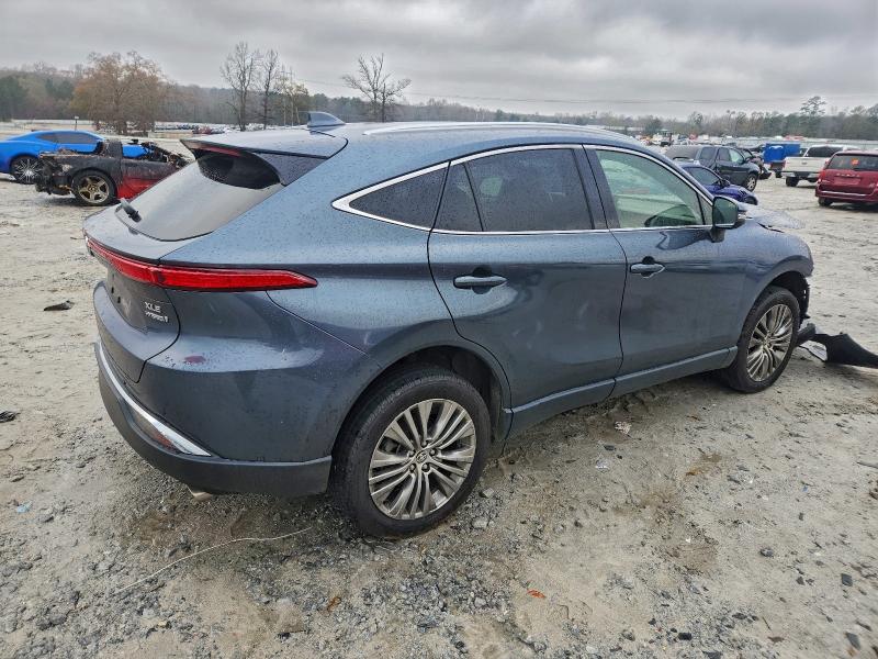 Photo 3 from auction – 2022 TOYOTA VENZA LE with VIN JTEAAAAH4NJ098457