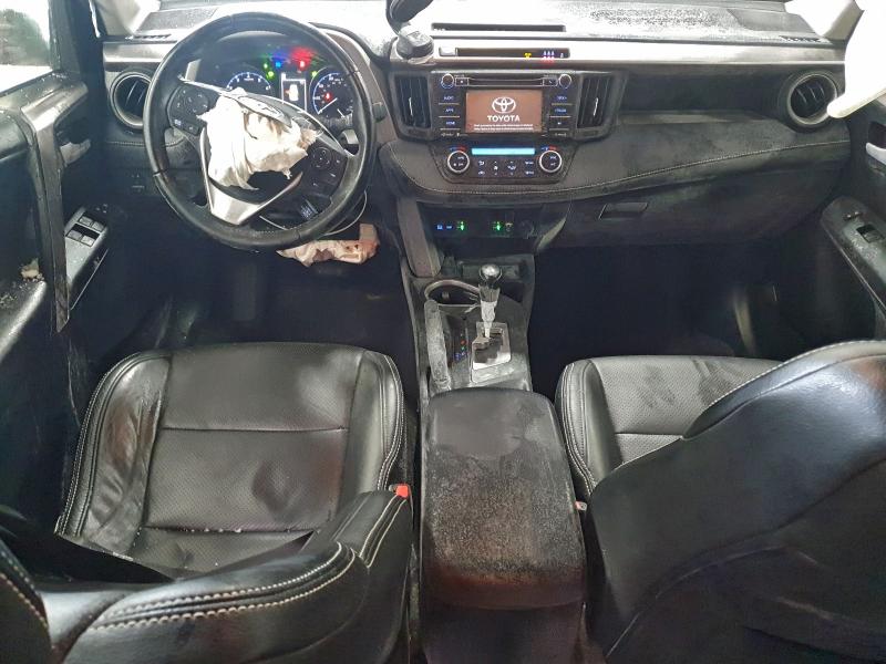 Photo 8 from auction – 2017 TOYOTA RAV4 XLE with VIN JTMRFREV5HD211407
