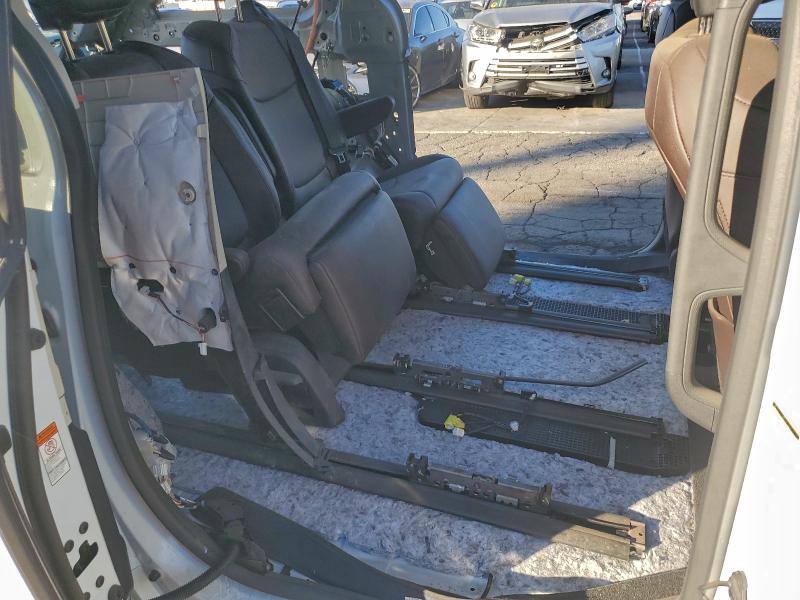Photo 11 from auction – 2023 TOYOTA SIENNA LIM with VIN 5TDERKEC9PS154059