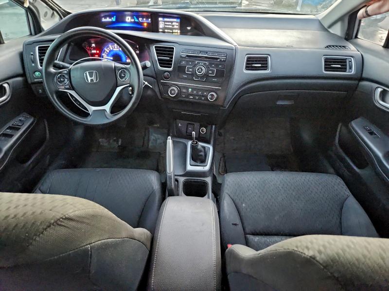 Photo 8 from auction – 2015 HONDA CIVIC LX with VIN 19XFB2E53FE009330