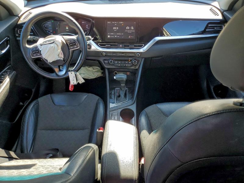 Photo 8 from auction – 2022 KIA NIRO EX with VIN KNDCD3LD9N5516756