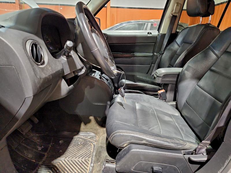 Photo 7 from auction – 2017 JEEP PATRIOT with VIN 1C4NJRAB9HD180462