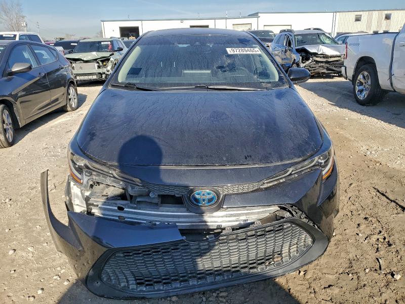 Photo 5 from auction – 2021 TOYOTA COROLLA LE with VIN JTDEAMDE4MJ013317