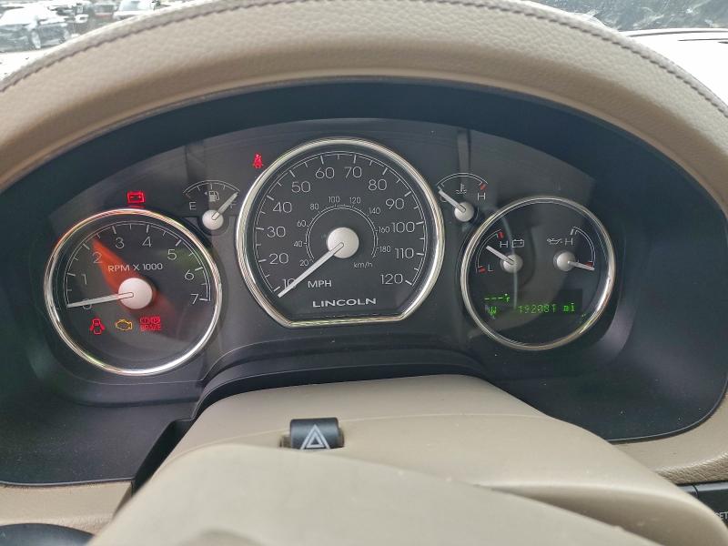 Photo 9 from auction – 2006 LINCOLN MARK LT with VIN 5LTPW16566FJ14156
