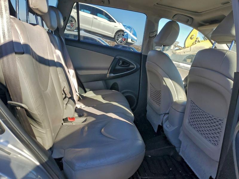 Photo 11 from auction – 2010 TOYOTA RAV4 LIMIT with VIN 2T3DK4DV4AW015428