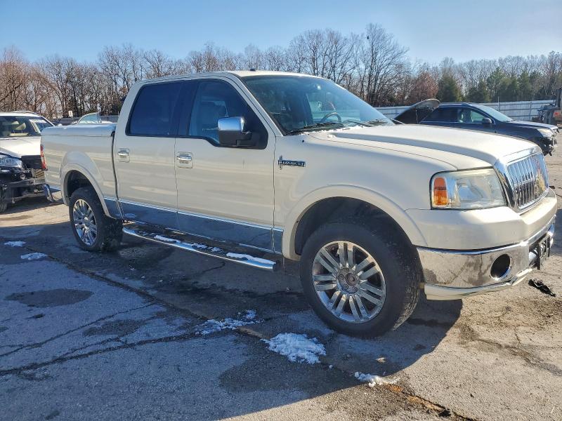 Photo 4 from auction – 2007 LINCOLN MARK LT with VIN 5LTPW185X7FJ08018