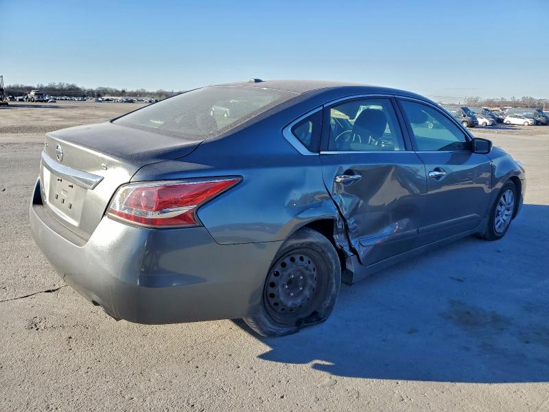 Photo 3 from auction – 2015 NISSAN ALTIMA 2.5 with VIN 1N4AL3AP9FC171738