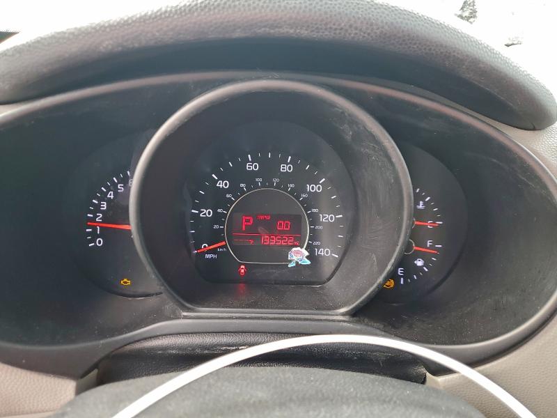 Photo 9 from auction – 2015 KIA SOUL with VIN KNDJN2A26F7189383