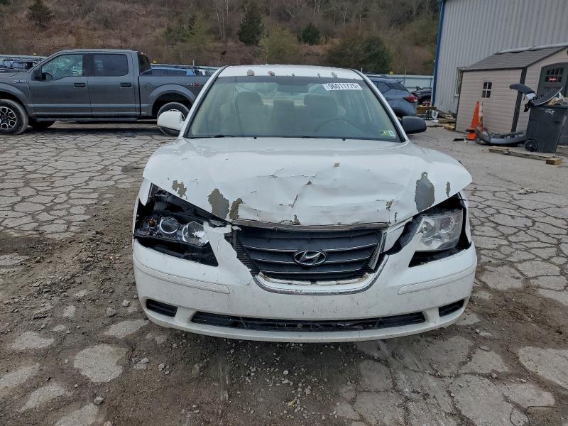 Photo 5 from auction – 2010 HYUNDAI SONATA with VIN 5NPET4AC3AH622853