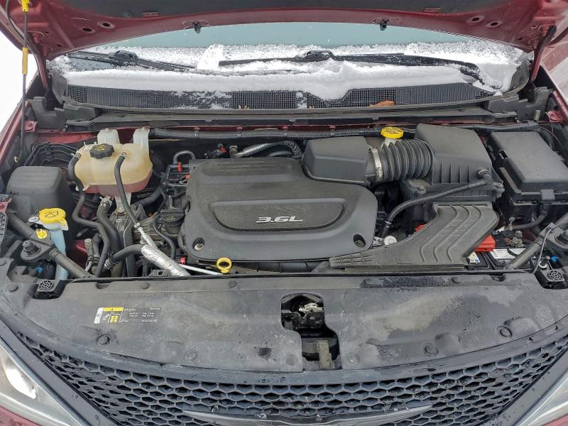 Фото 12 с аукциона – 2018 CHRYSLER PACIFICA T с VIN 2C4RC1FG8JR188878
