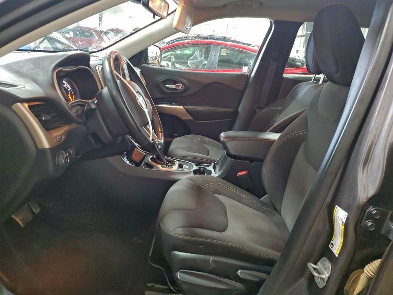 Photo 7 from auction – 2017 JEEP CHEROKEE L with VIN 1C4PJLCB5HW664054