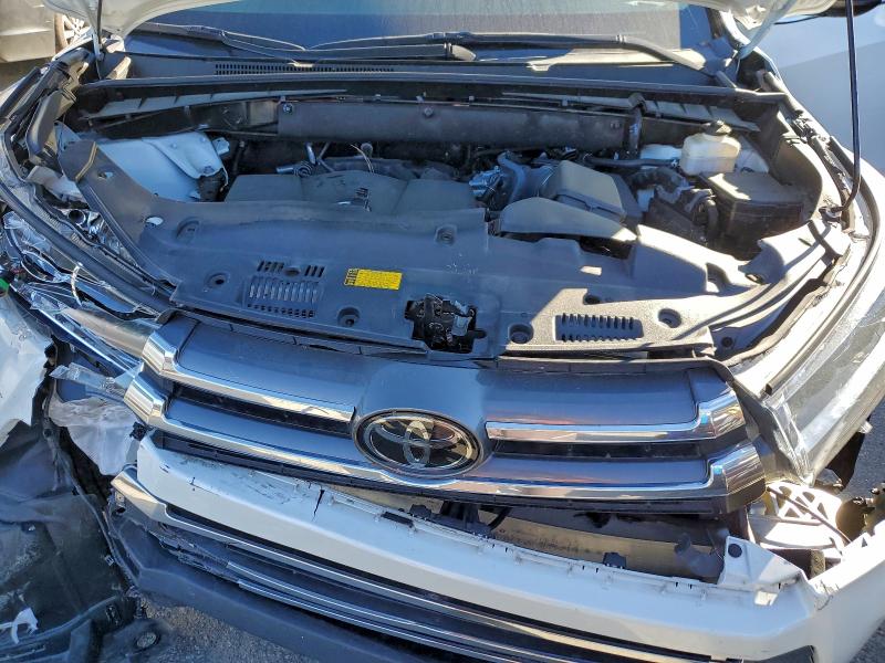 Photo 12 from auction – 2019 TOYOTA HIGHLANDER with VIN 5TDYZRFH2KS321323