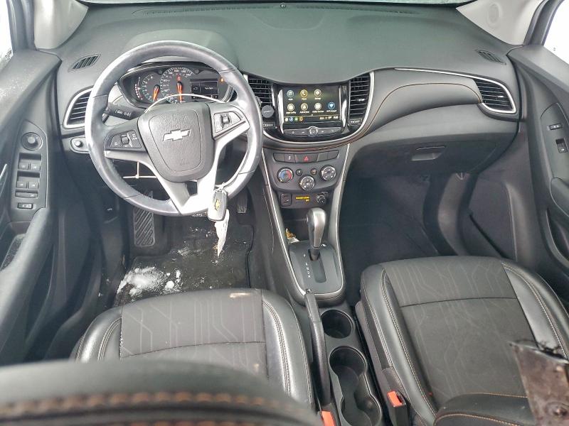 Photo 8 from auction – 2018 CHEVROLET TRAX 1LT with VIN 3GNCJPSB5JL162879