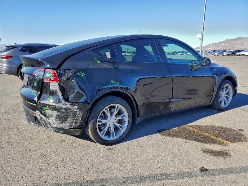 Photo 3 from auction – 2021 TESLA MODEL Y with VIN 5YJYGDEE2MF160480