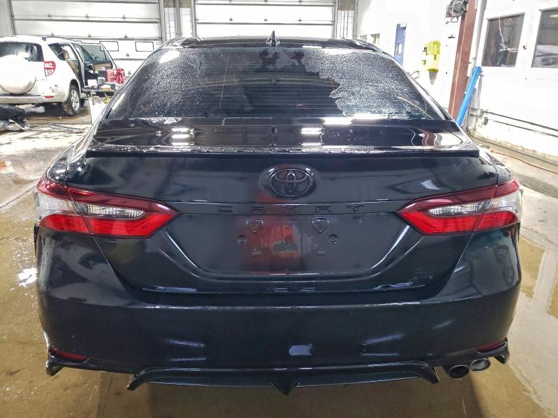 Photo 6 from auction – 2022 TOYOTA CAMRY SE with VIN 4T1T11BK4NU071678