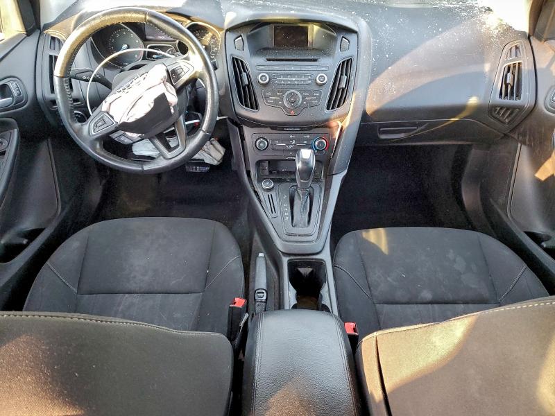 Photo 8 from auction – 2016 FORD FOCUS SE with VIN 1FADP3F29GL240153