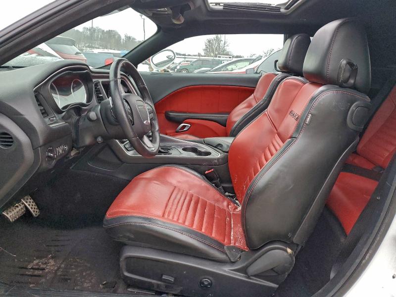 Photo 7 from auction – 2016 DODGE CHALLENGER with VIN 2C3CDZFJ8GH315628