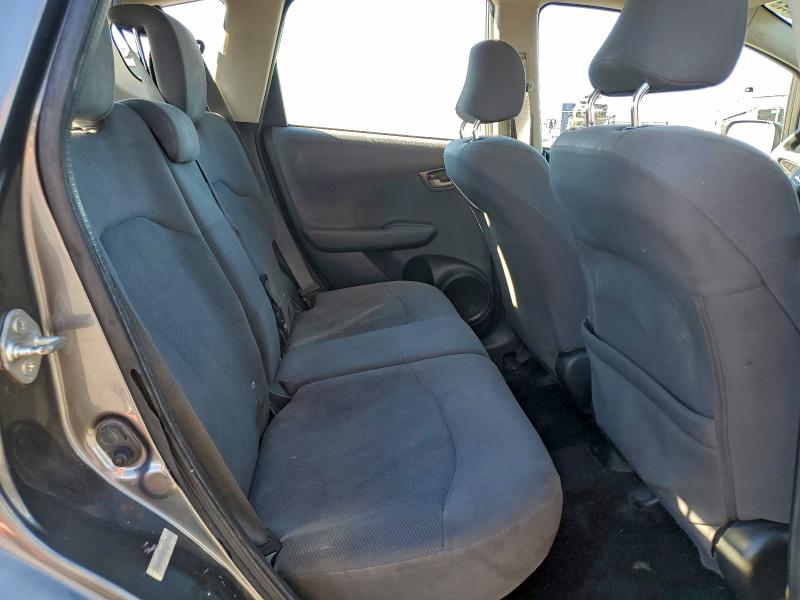 Photo 10 from auction – 2013 HONDA FIT with VIN JHMGE8H39DC016181