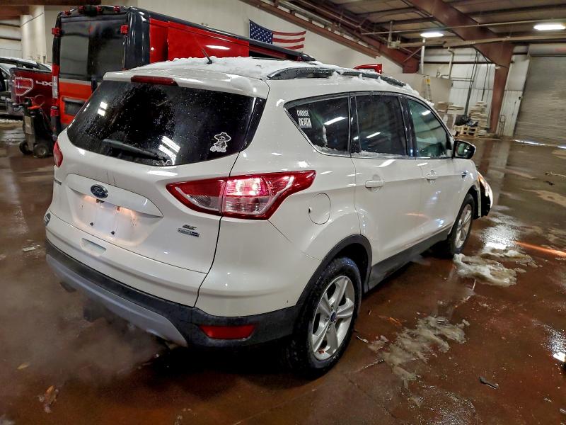 Photo 3 from auction – 2016 FORD ESCAPE SE with VIN 1FMCU9G95GUB41462