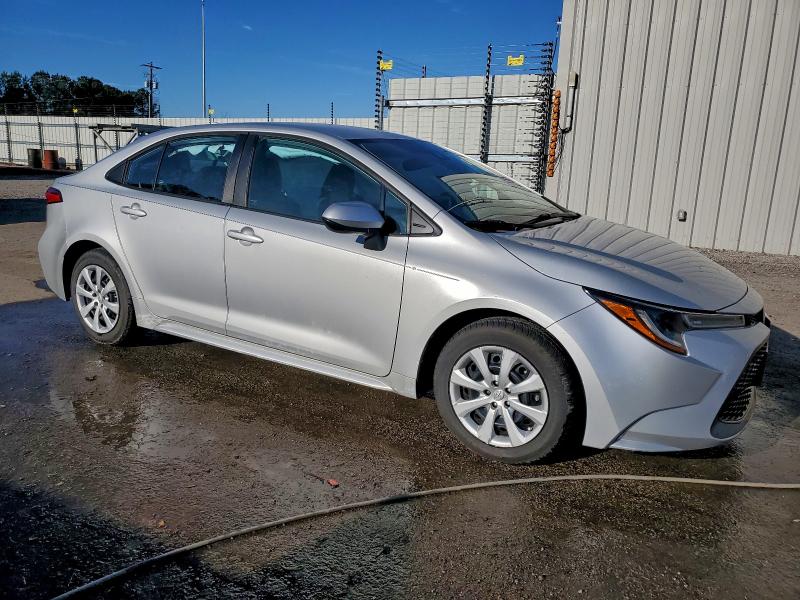 Photo 4 from auction – 2021 TOYOTA COROLLA LE with VIN 5YFEPMAE7MP176526
