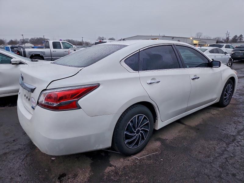 Photo 3 from auction – 2014 NISSAN ALTIMA 2.5 with VIN 1N4AL3AP8EC191414