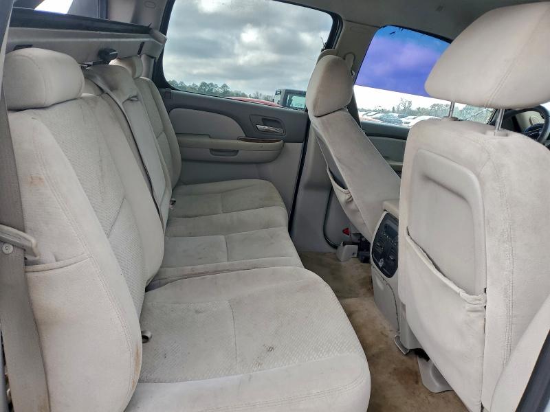 Photo 10 from auction – 2007 CHEVROLET AVALANCHE with VIN 3GNEC12J17G318943