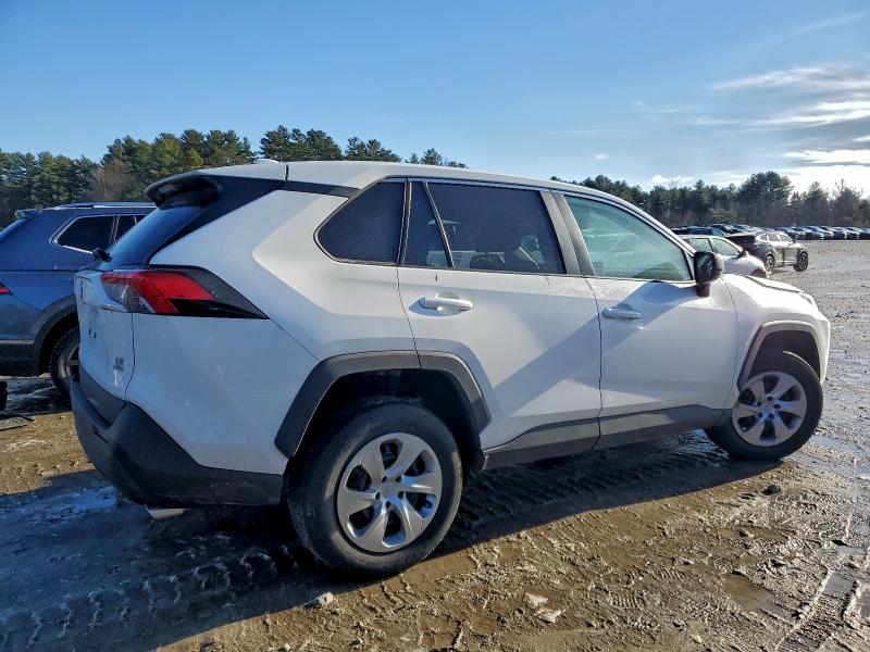 Photo 3 from auction – 2022 TOYOTA RAV4 LE with VIN 2T3F1RFVXNC258173